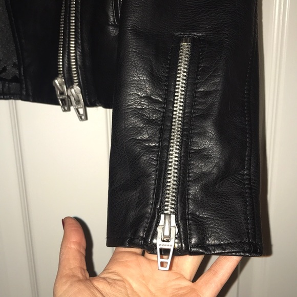 BLANKNYC Faux Leather Jacket - Picture 5 of 8
